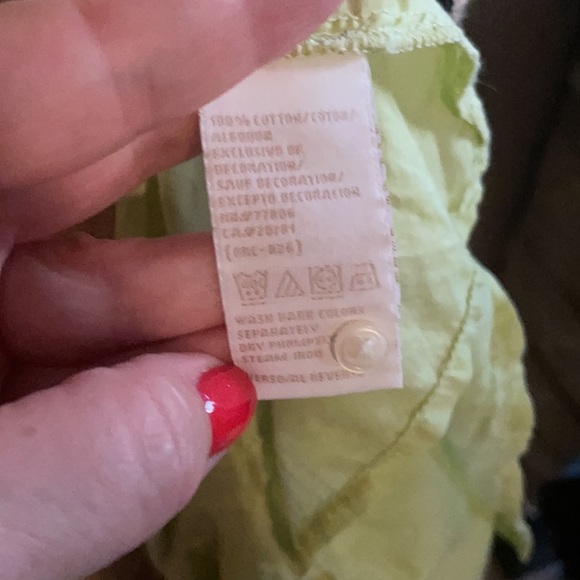 Lime green cotton cap sleeve shirt. - Picture 5 of 5